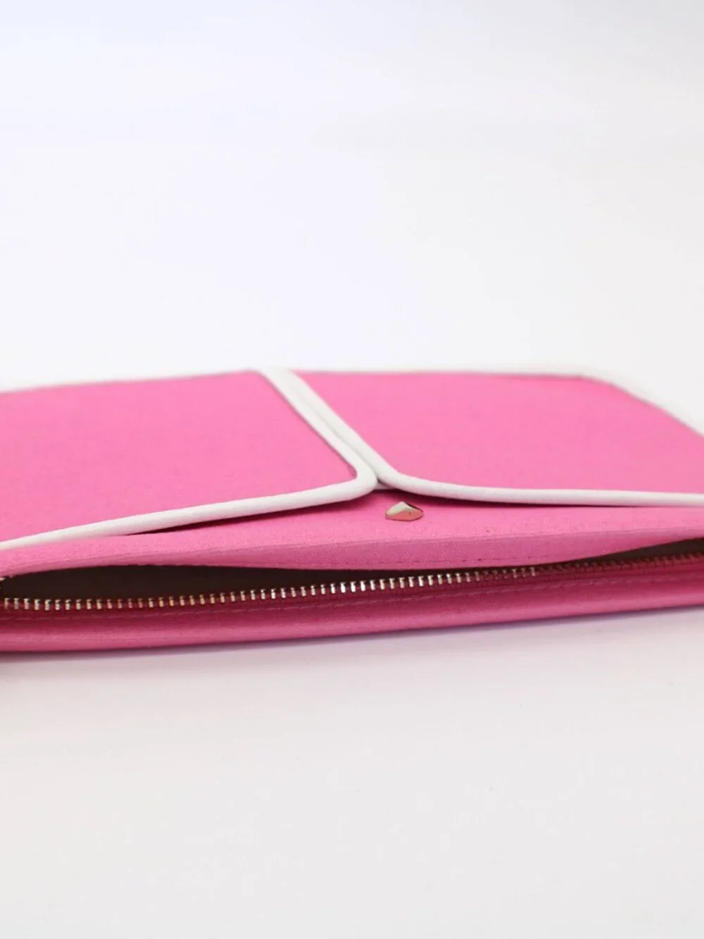 Kate Spade Canvas Plunge Small Zip Wristlet Clutch Pouch